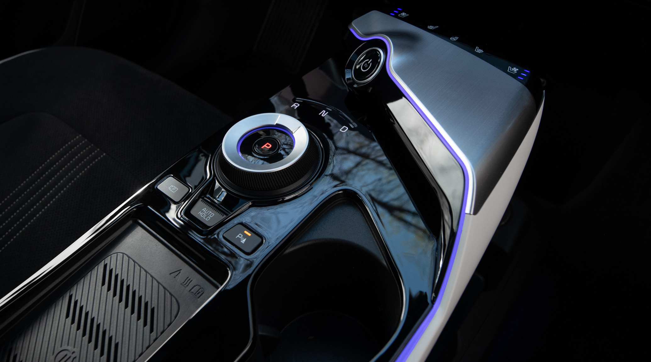 2024 Kia EV6 Gear Selector Close-Up