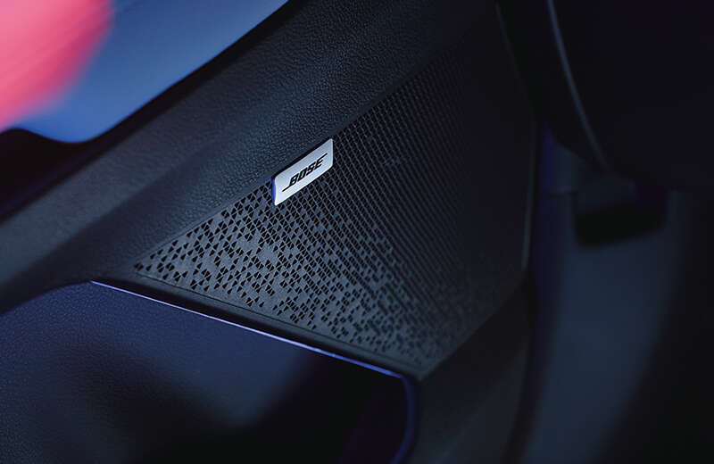 Bose Premium 7-speaker System 