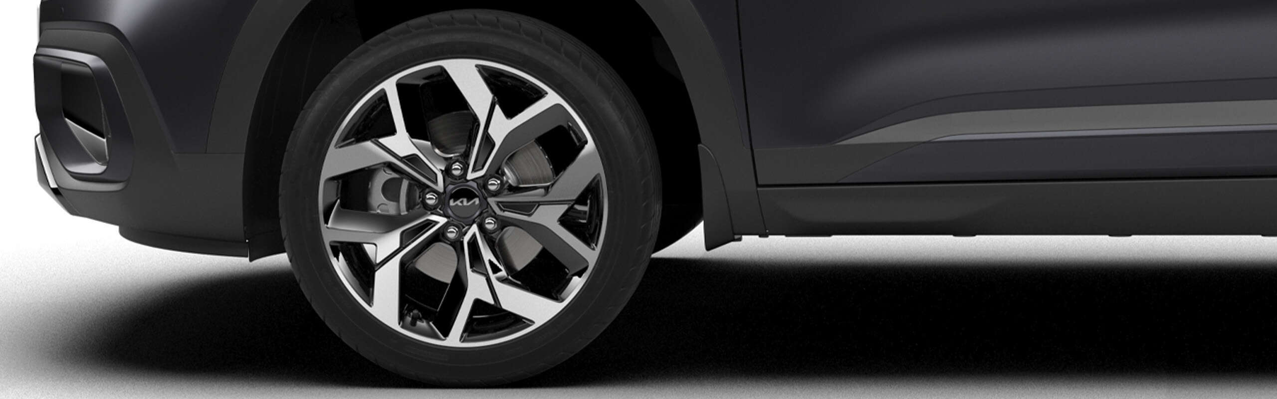 Kia Seltos Crystal-Cut Glossy Black Alloy Wheels in 18 inch Size