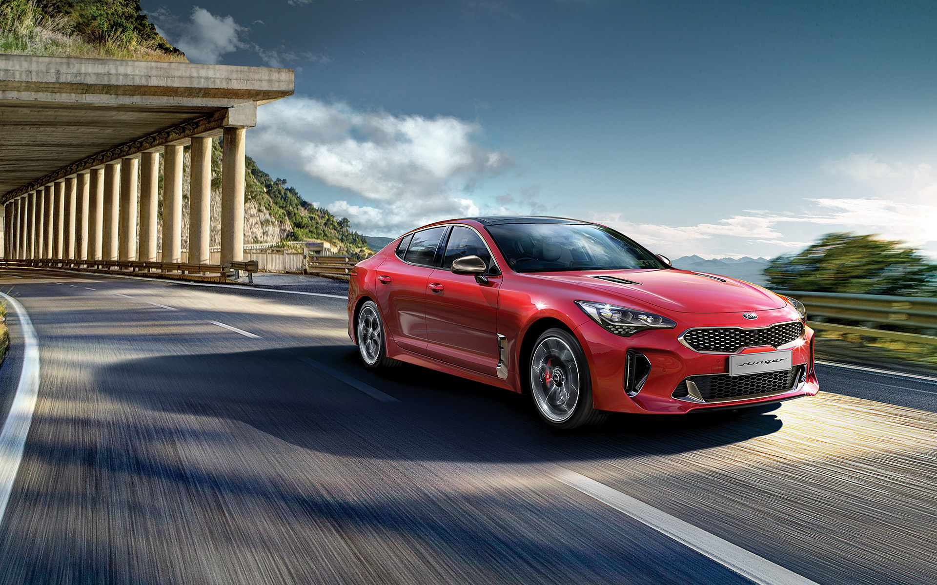 Автомобиль без первоначального. Киа Стингер. Kia Grand Turismo. Kia Stinger 2021 Гранд Туризмо. Kia Stinger vs Ford.